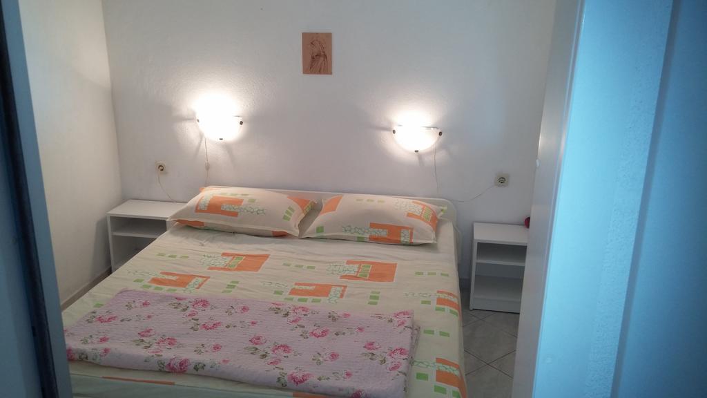Apartments Marija Bajto Nečujam الغرفة الصورة