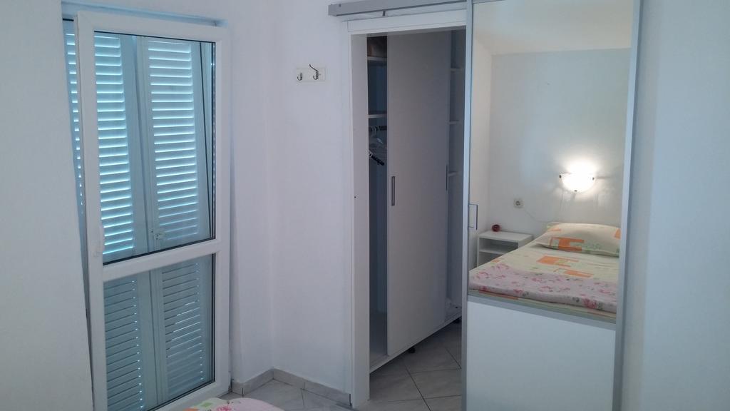 Apartments Marija Bajto Nečujam الغرفة الصورة